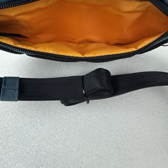 Travelon The Voyages Anti-Theft Waist Pack NWT - Picture 7 of 7